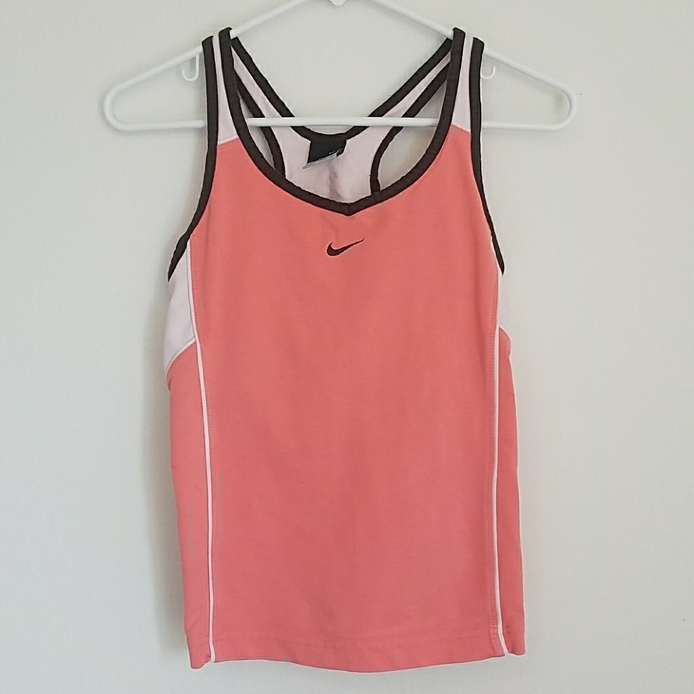 Nike fitness racer back with built in bra